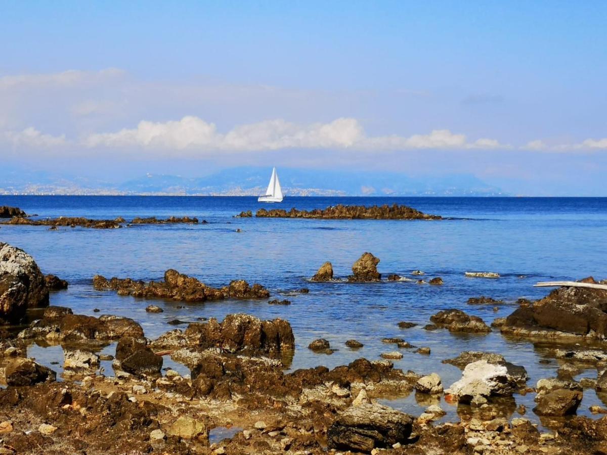 5 Min To Sea Suite Francaise Old Town Antibes Exterior photo